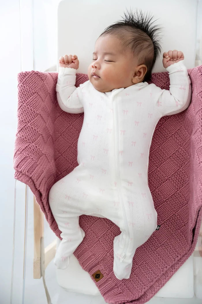 Kyte Baby Pointelle Zippered Footie with Picot Trim - Sweet Pink Bow