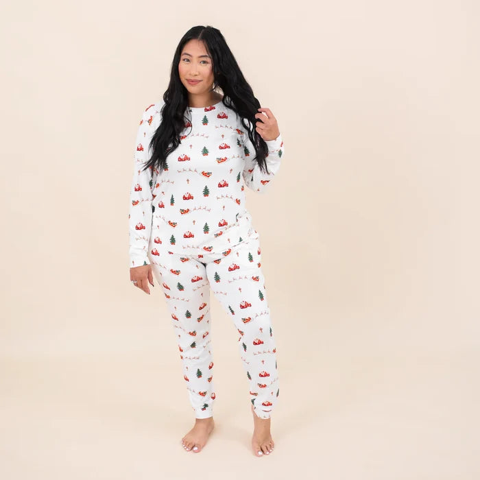 Kyte Baby Women's Jogger Pajama Set - Santa Sleigh