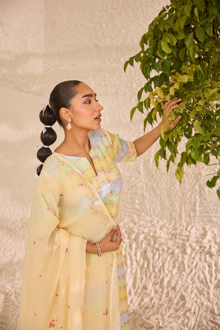 Nitya Linen Kurta Set
