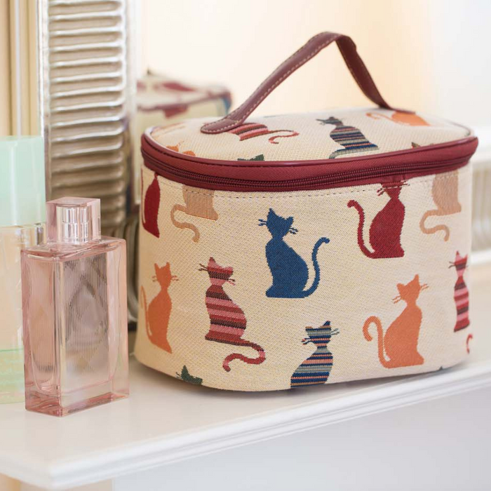 TOIL-CHEKY | CHEEKY CAT TOILETRY VANITY TRAVEL BAG
