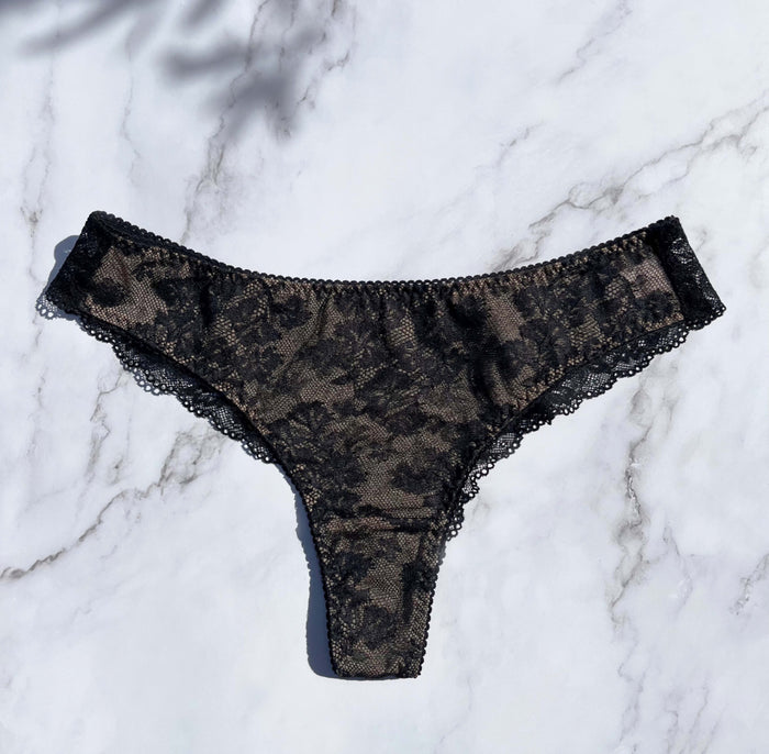 Viola Thong | Black