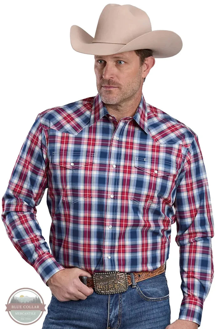 Roper 03-001-0278-3019 MU Men's Amarillo Collection Long Sleeve American Plaid Western Snap Shirt front view of shirt