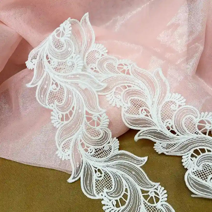 3.5 inch | White Sequin Paisley Trim | 2 Meter | SKU-661