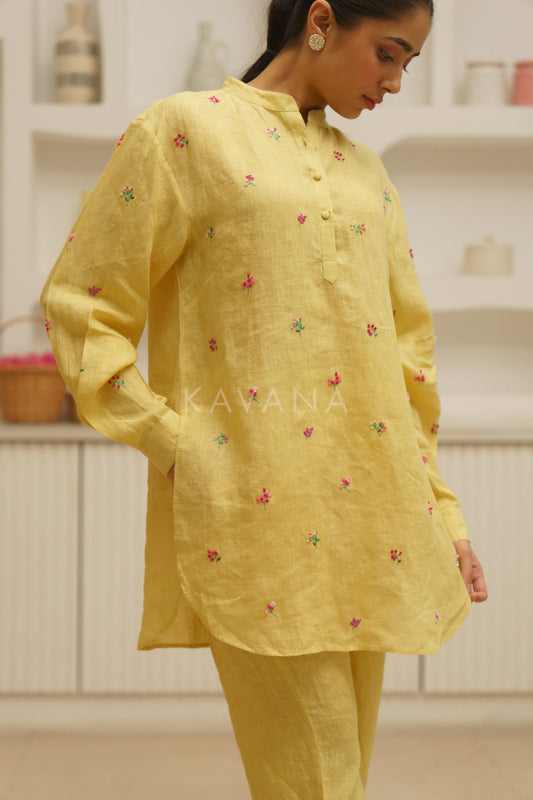 Amra Kurta Set