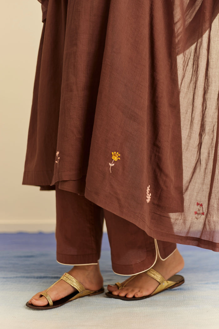 Avni Dupatta