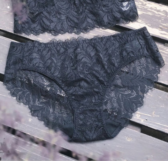 Bandeau Leaf Set Bikini | Black