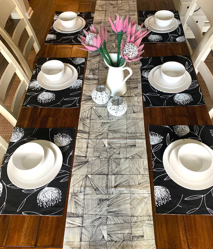 Black & White Pincushion Protea & Geo Stripe Reversible Placemats (2 pk)