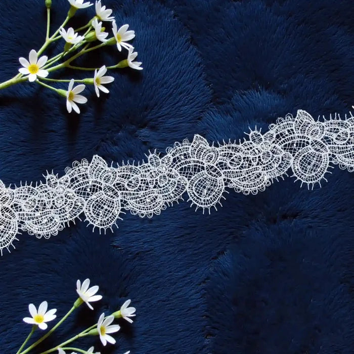 Elegant White Floral Pattern Lace | Width 5.8cm (2.3 inches) 58mm | SKU-FML-26