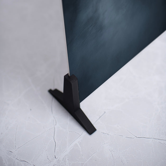 Graceful Deep Charcoal Gray