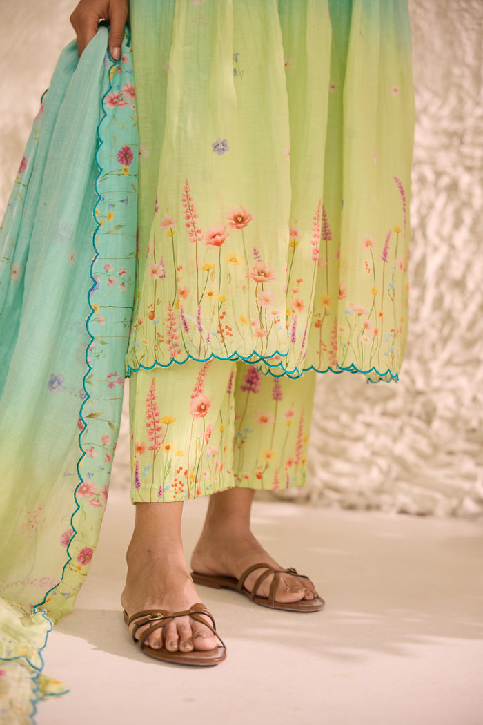 Gulnaar Dupatta