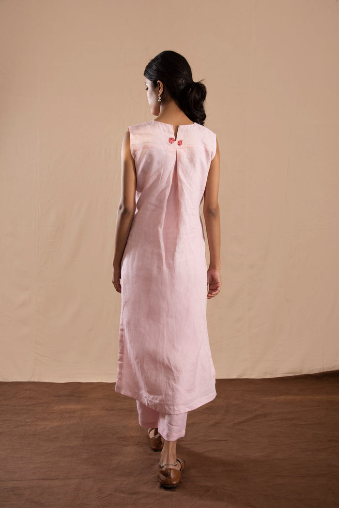 Gulnaaz Kurta Set