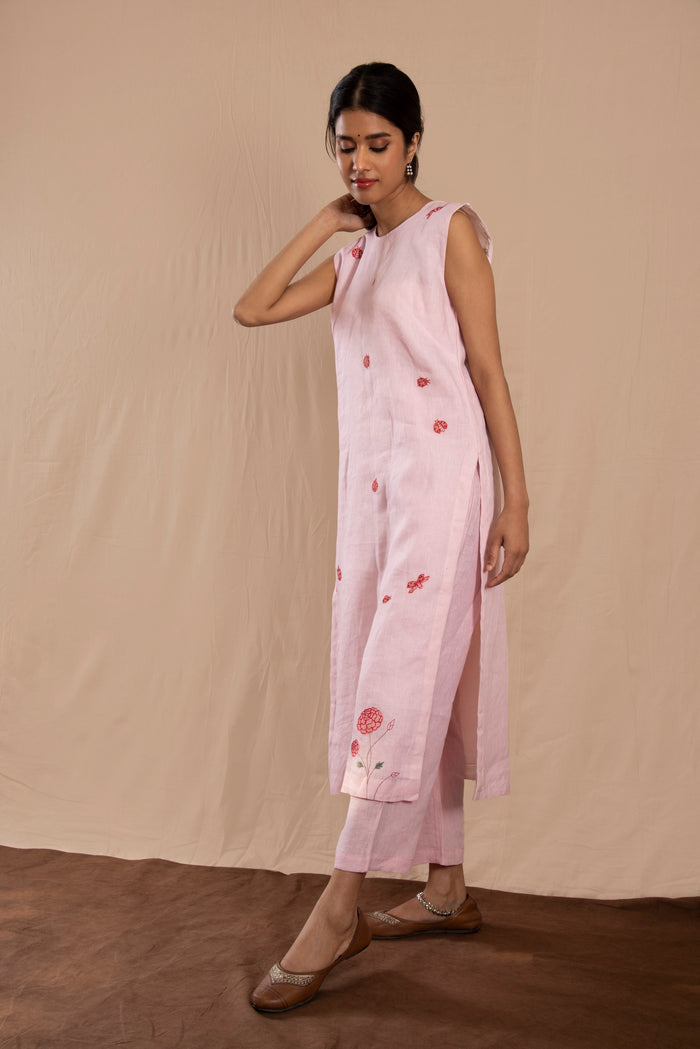 Gulnaaz Kurta Set