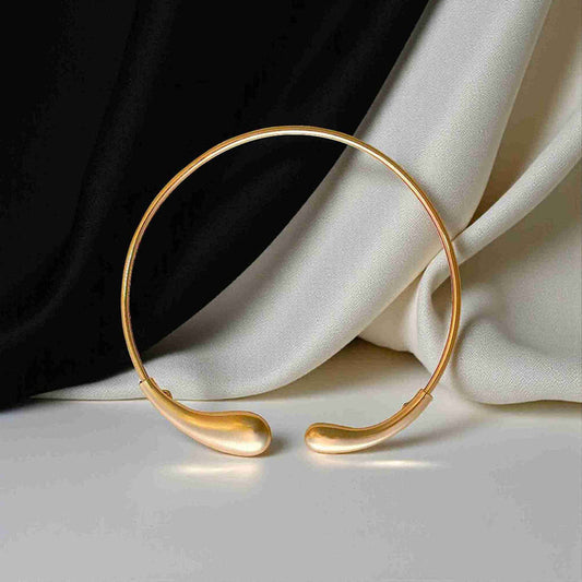 Hasli Choker Necklace – Bold Statement Metal Jewelry for Women