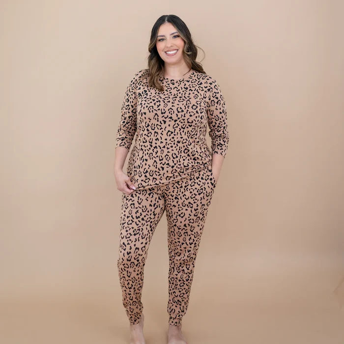 Kyte Baby Women's Jogger Pajama Set - Latte Leopard