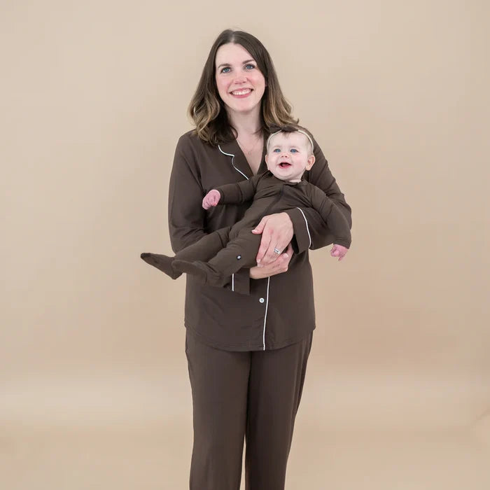 Kyte Baby Women's Long Sleeve Pajama Set - Espresso with Cloud Trim