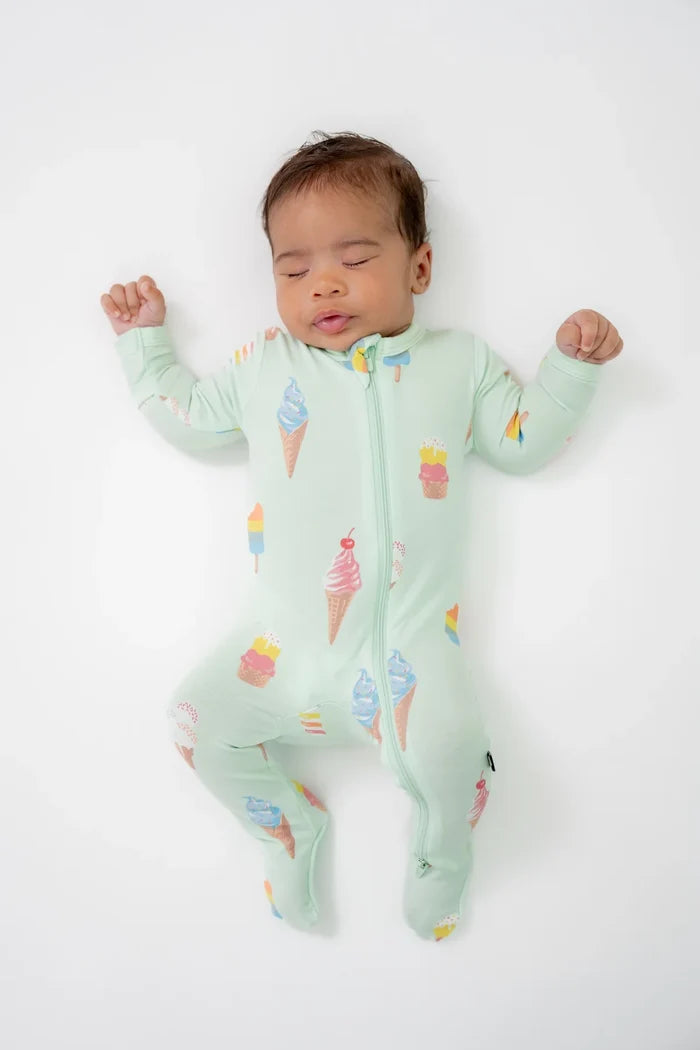 Kyte Baby Zippered Footie - Mint Ice Cream