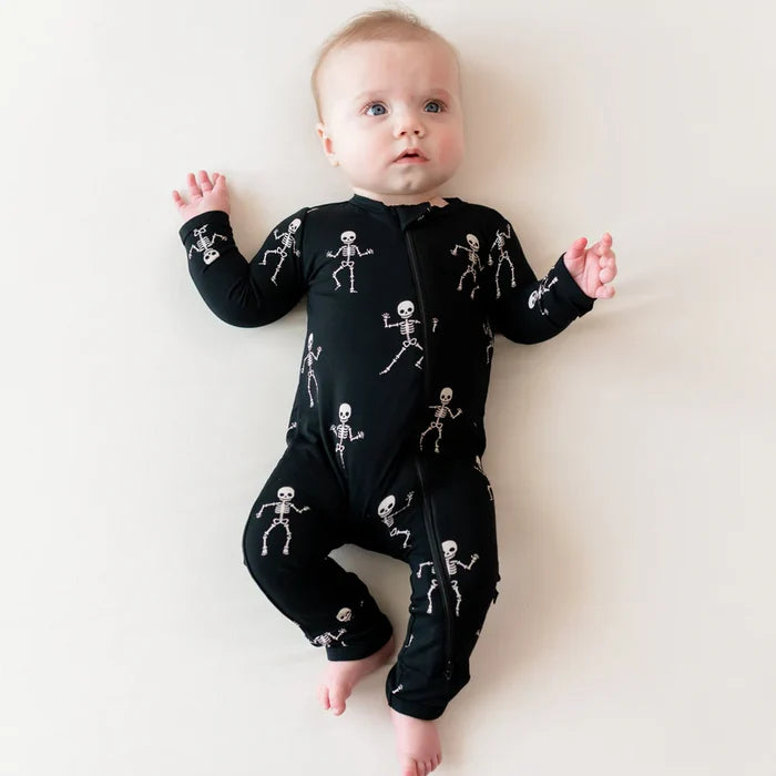 Kyte Baby Zippered Romper - Skeleton