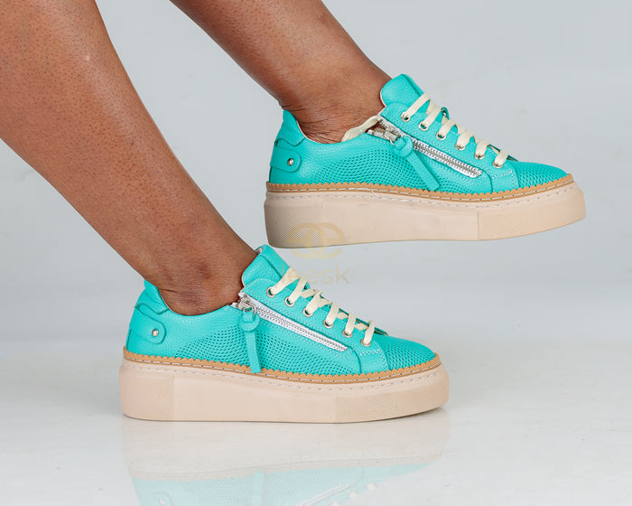 LEESK “Aqua Muse” Platform Sneaker (Mabaleng)