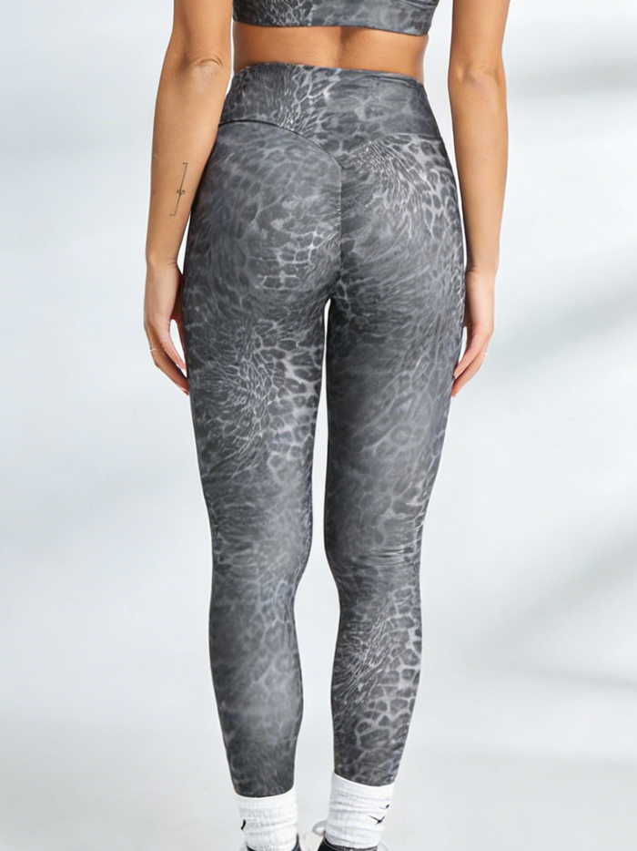 Leopard Print Scrunch Bum Leggings