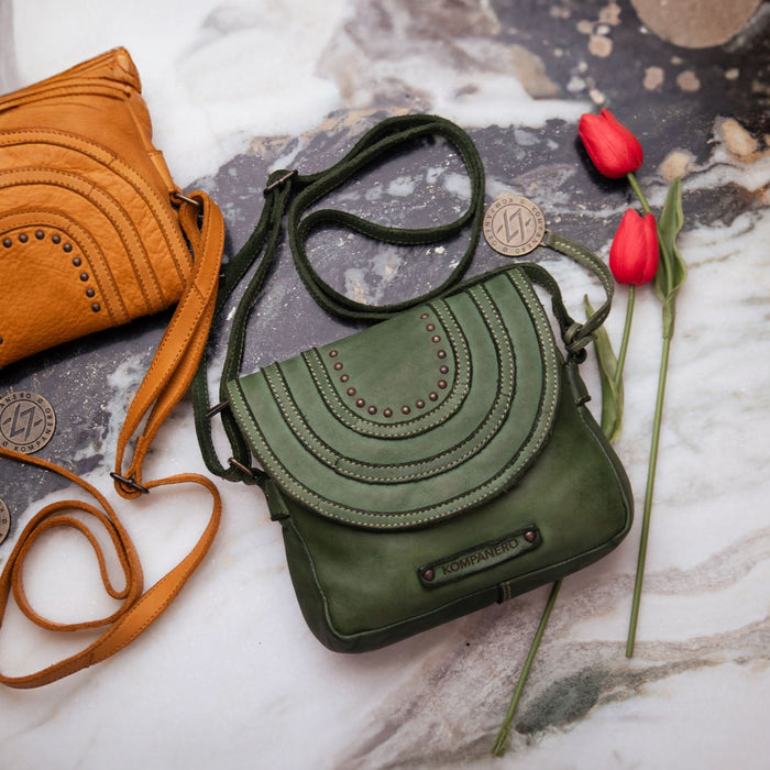 Lucy - The Crossbody
