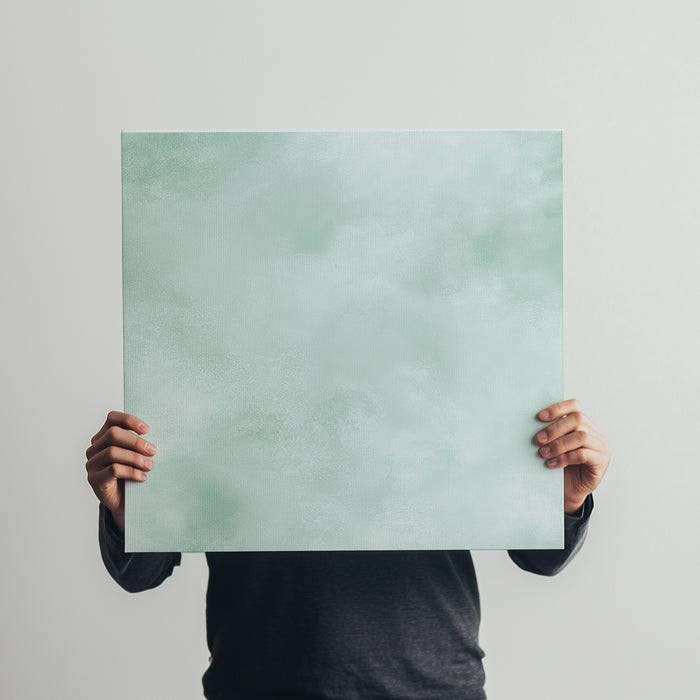 Lustrous Pale Frosted Mint