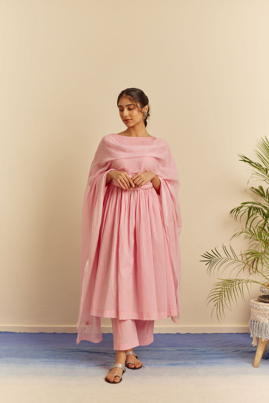 Meera Dupatta