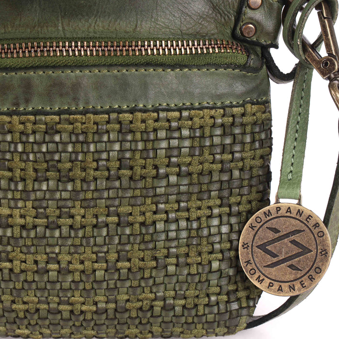 Melora -The Slingbag