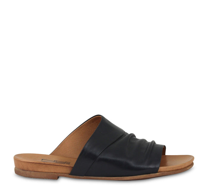 Black / 6