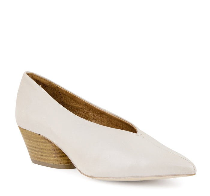 Miz Mooz Holly Heel - Miz Mooz - On The EDGE
