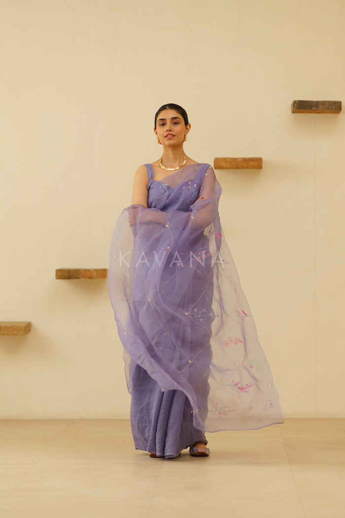 Naher Organza Linen Sari