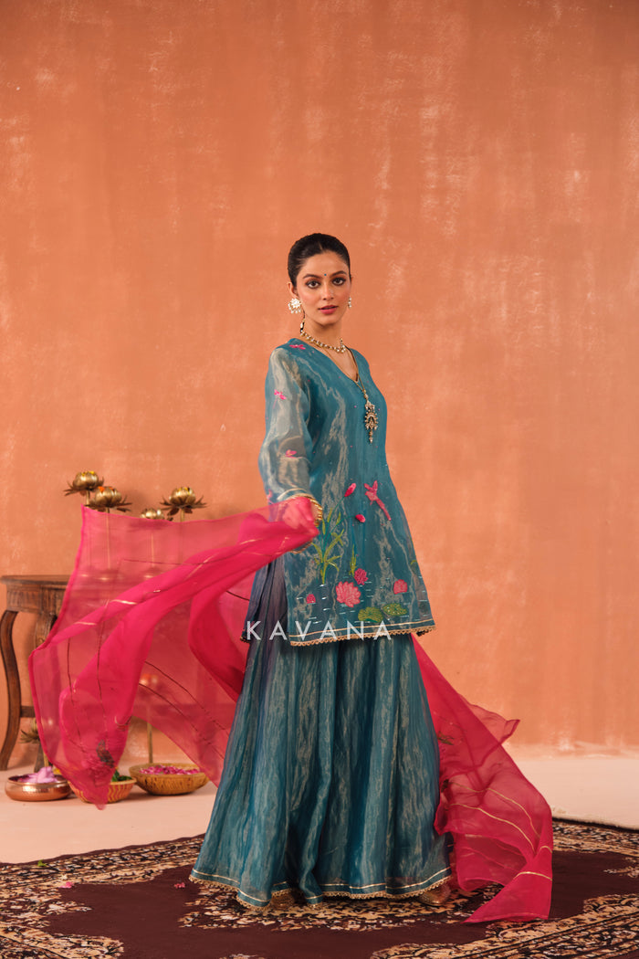 Neelika Silk Tissue Kurta Set