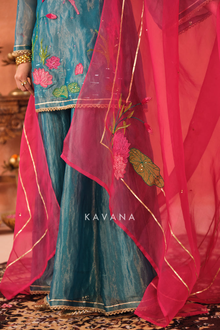 Neelika Silk Tissue Kurta Set