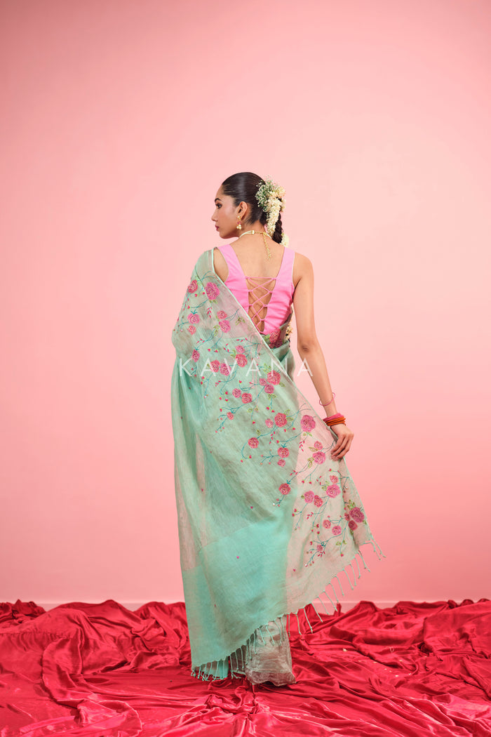 Nilaara Tissue Sari