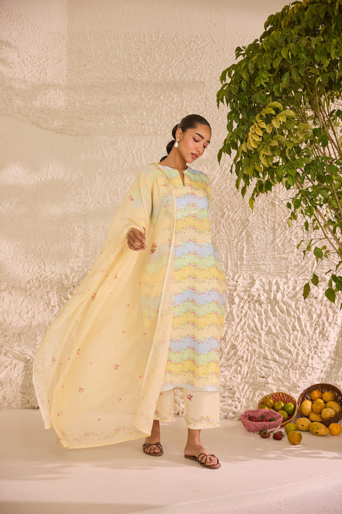 Nitya Dupatta