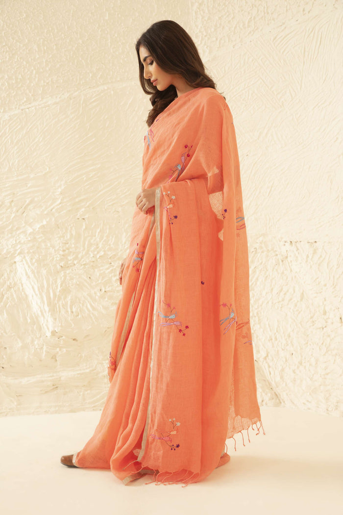 Nurin Linen Sari