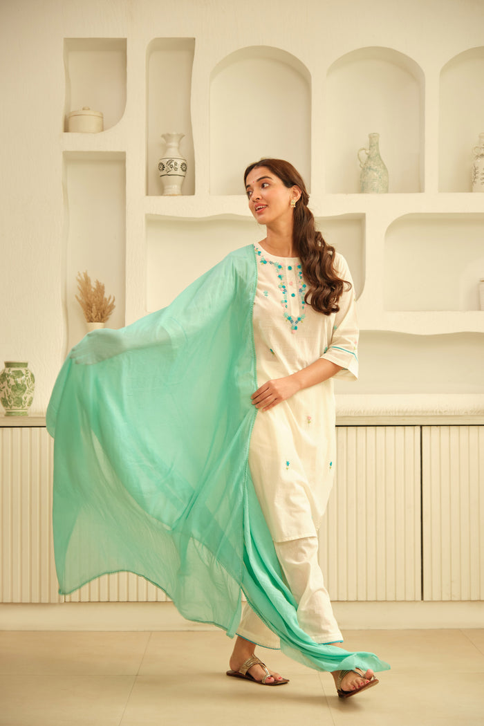 Off White Crochet Embroidered Kurta Set