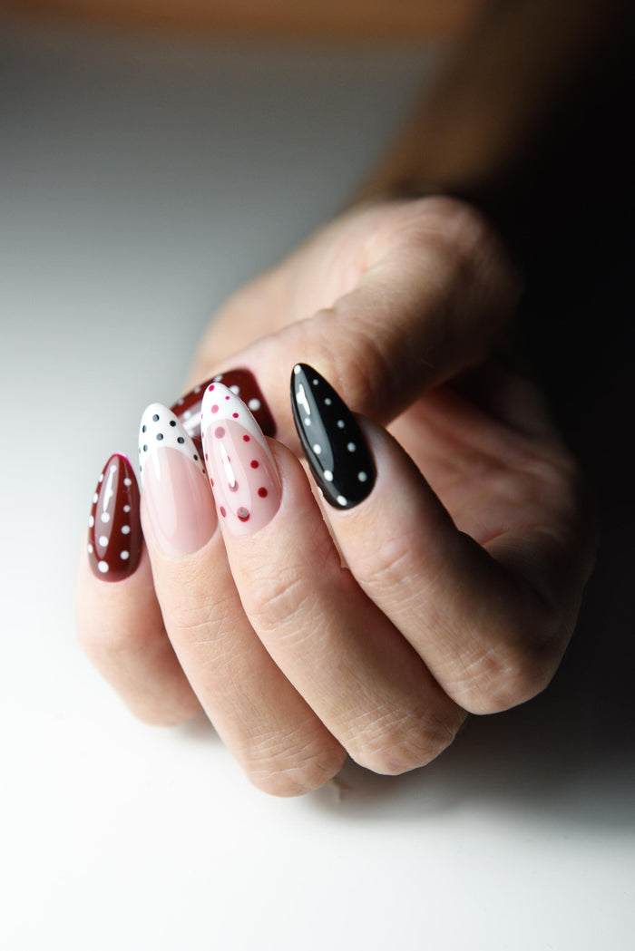 Parisian Polka Dot Press-On Nails – Chocolate, Black & Pink