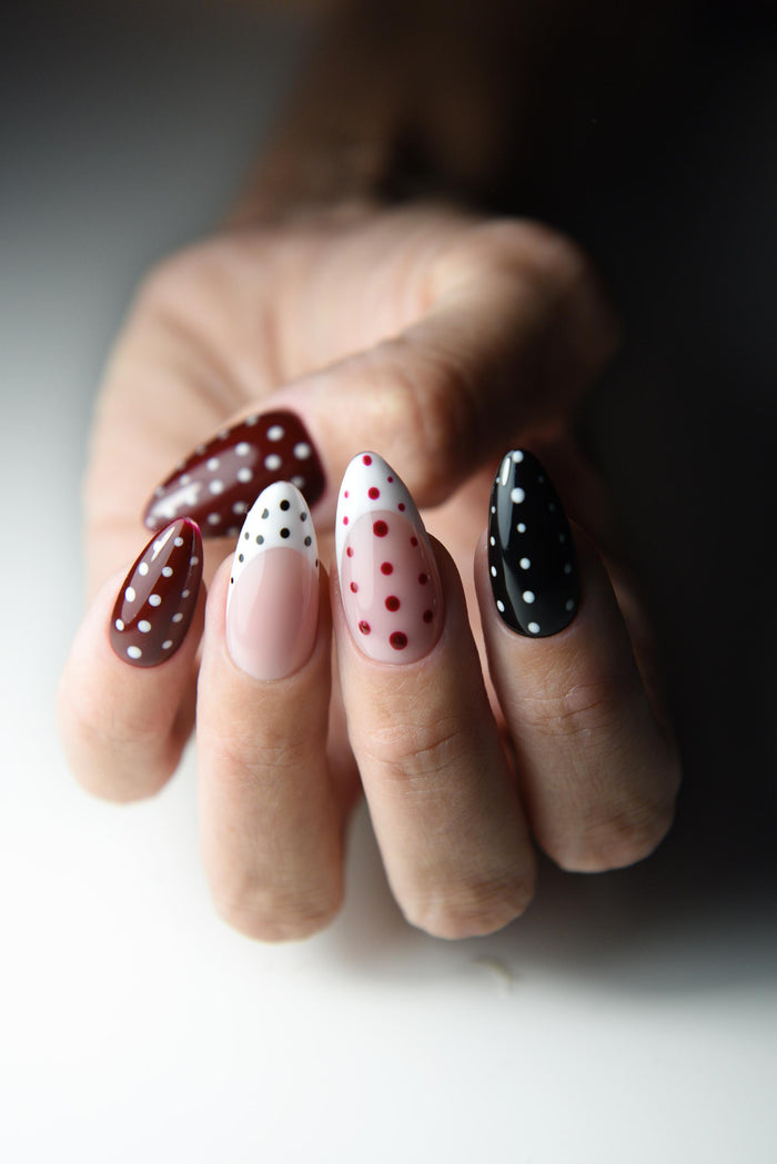 Parisian Polka Dot Press-On Nails – Chocolate, Black & Pink