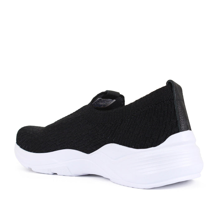 Pegada Shiraz Women's Sneaker - On The EDGE