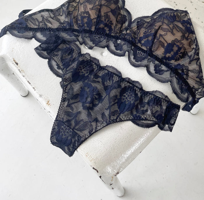 Protea Thong | Navy