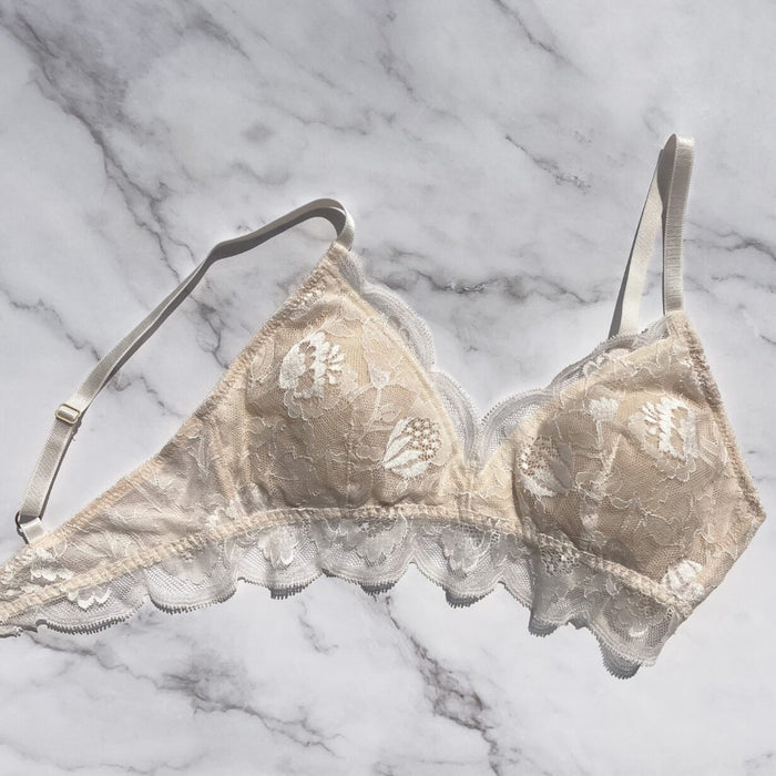 Protea Triangle Bralette | Vanilla