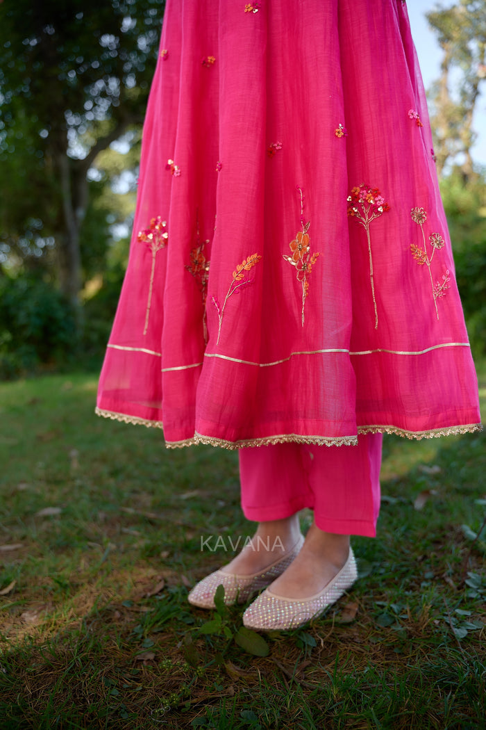 Purva Kurta Set