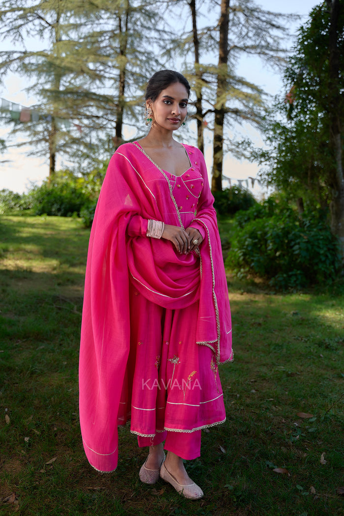 Purva Kurta Set