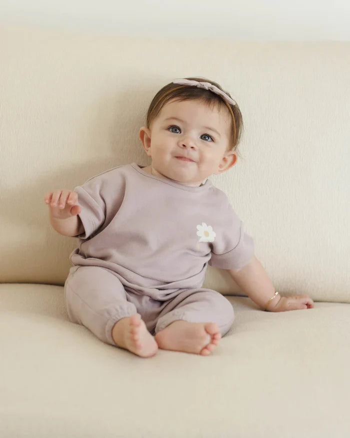 Quincy Mae Jersey Tee & Pant Set - Daisy