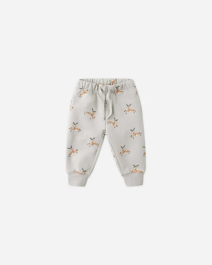 Quincy Mae Relaxed Fleece Sweatpant - Reindeer