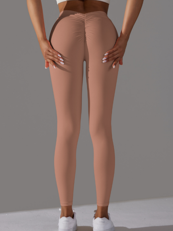 Scrunch Bum Deep V Back Leggings