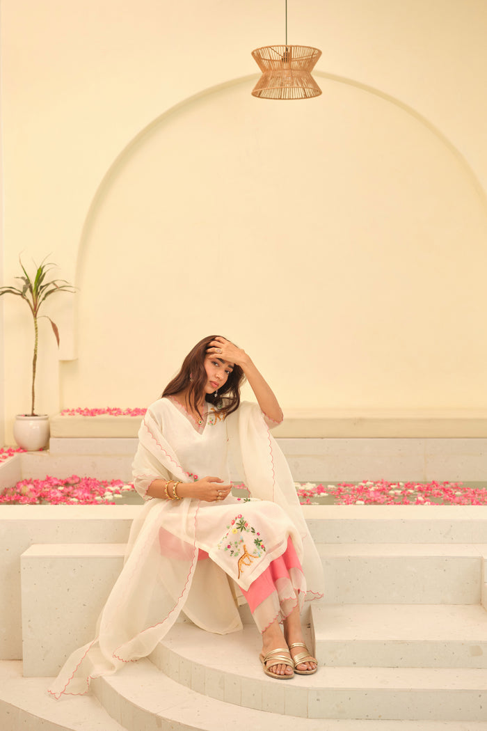 Shubhi Chanderi Kurta Set