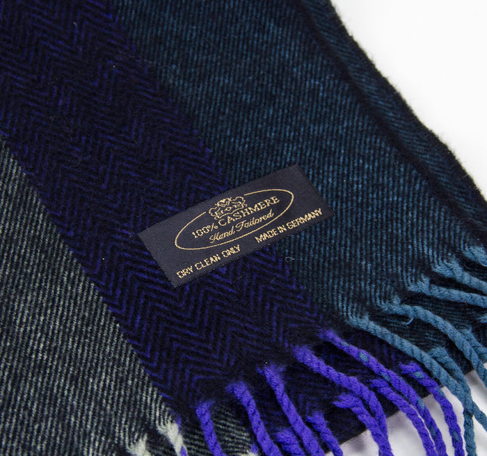 Soft Cashmere Scarf - EDGE - On The EDGE