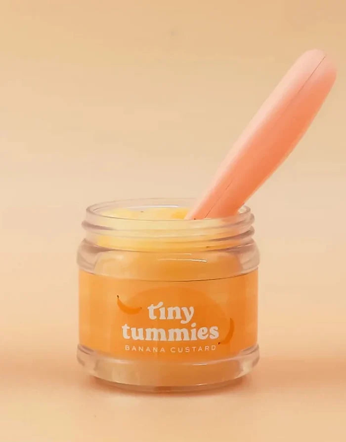 Tiny Harlow - Tiny Tummies Banana Custard and Spoon Set