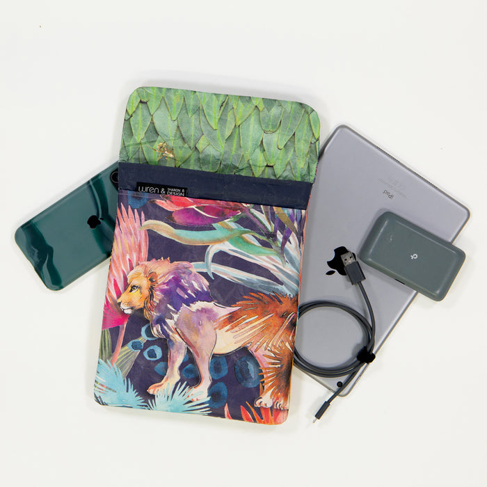 Wildlife iPad & Tablet Sleeve
